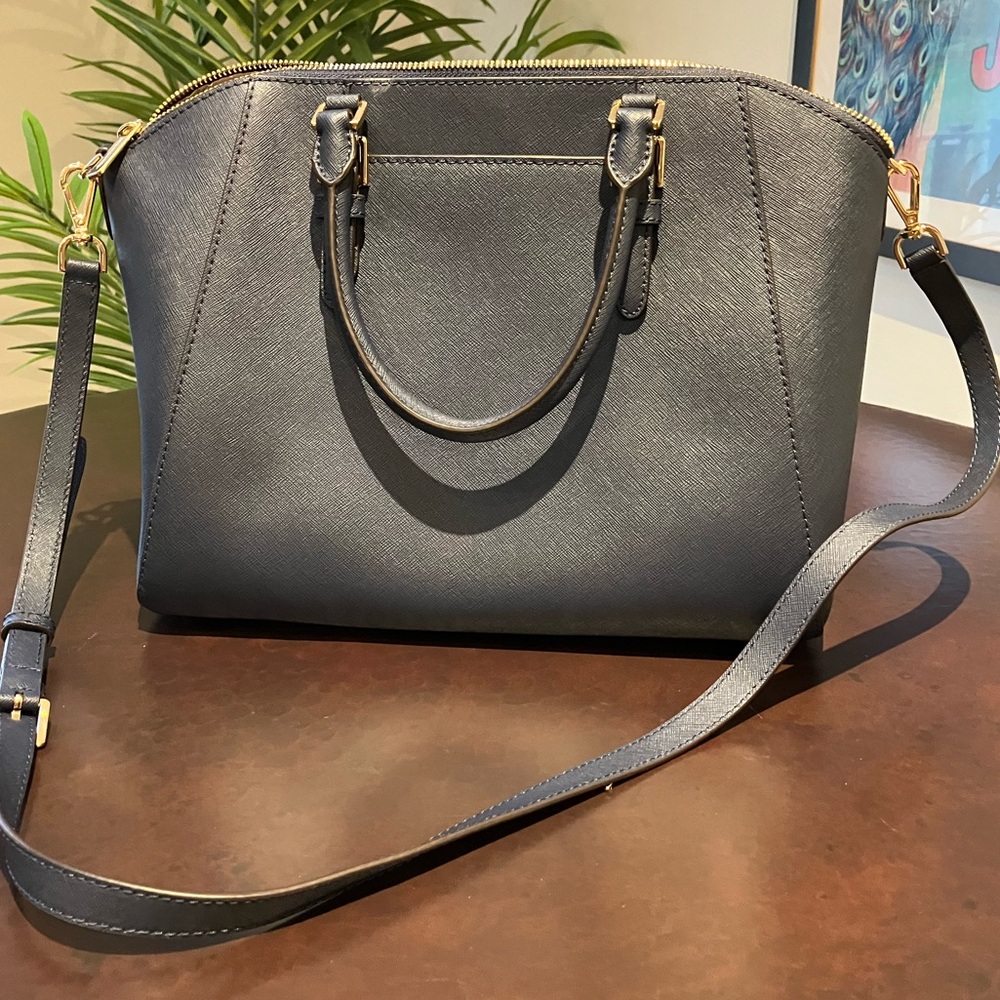 Michael Kors Handbag - Picture 11 of 12